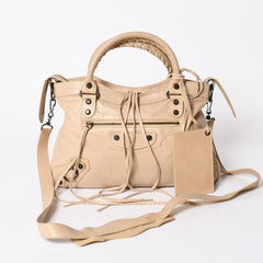 極美品 BALENCIAGA バレンシアガ 2WAY ハンドバッグ ショルダーバッグ シティ ザ・タウン 240579 ベージュ 中古 4a006914