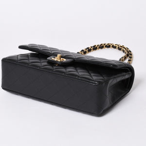 極美品 CHANEL シャネル マトラッセ25 Wフラップ Wチェーンショルダーバッグ ランダム番台 ココマーク ラムスキン ブラック 中古 4a006814