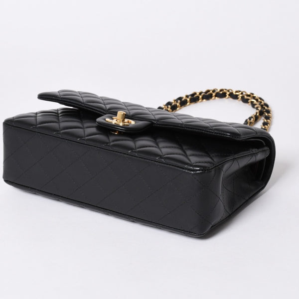 極美品 CHANEL シャネル マトラッセ25 Wフラップ Wチェーンショルダーバッグ ランダム番台 ココマーク ラムスキン ブラック 中古 4a006814