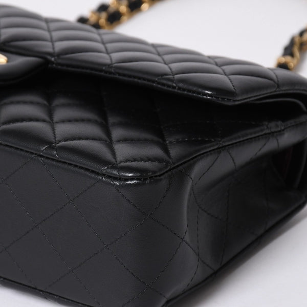 極美品 CHANEL シャネル マトラッセ25 Wフラップ Wチェーンショルダーバッグ ランダム番台 ココマーク ラムスキン ブラック 中古 4a006814