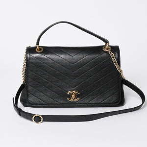 極美品 CHANEL シャネル シェブロン 2WAYチェーンショルダーバッグ 25番台 ココマーク カーフレザー Vステッチ ゴールド金具 中古 4a006757