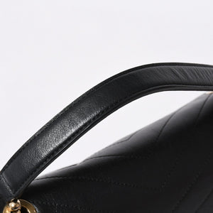 極美品 CHANEL シャネル シェブロン 2WAYチェーンショルダーバッグ 25番台 ココマーク カーフレザー Vステッチ ゴールド金具 中古 4a006757
