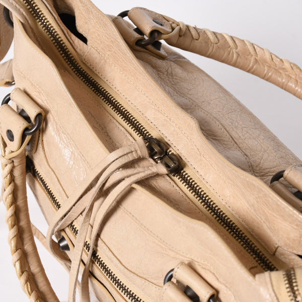 極美品 BALENCIAGA バレンシアガ 2WAY ハンドバッグ ショルダーバッグ シティ ザ・タウン 240579 ベージュ 中古 4a006914