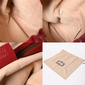 新品同様 GUCCI グッチ バックパック リベル タイガー キャットヘッド GGマーモント 526908 レッド レザー 中古 4a006597
