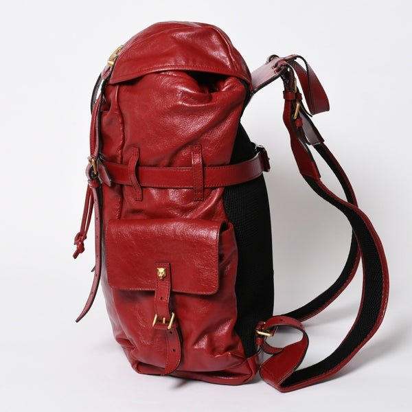 新品同様 GUCCI グッチ バックパック リベル タイガー キャットヘッド GGマーモント 526908 レッド レザー 中古 4a006597