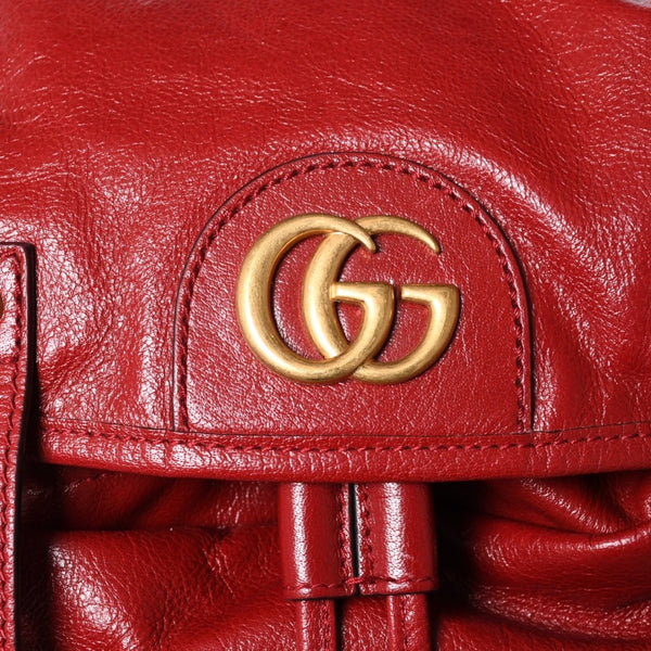 新品同様 GUCCI グッチ バックパック リベル タイガー キャットヘッド GGマーモント 526908 レッド レザー 中古 4a006597