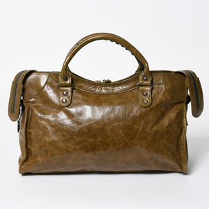 極美品 BALENCIAGA バレンシアガ ザ シティ ハンドバッグ 115748 カーキ オリーブ シルバー金具 中古 4a006918