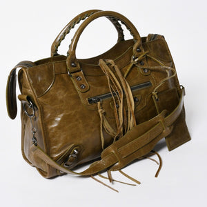 極美品 BALENCIAGA バレンシアガ ザ シティ ハンドバッグ 115748 カーキ オリーブ シルバー金具 中古 4a006918