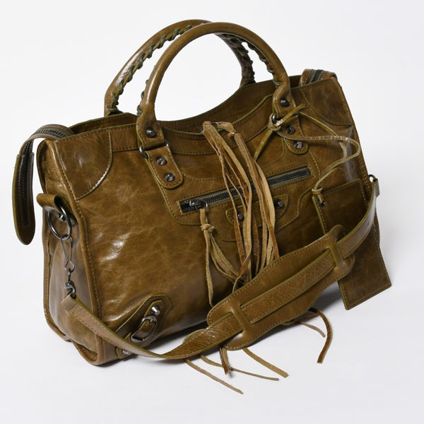 極美品 BALENCIAGA バレンシアガ ザ シティ ハンドバッグ 115748 カーキ オリーブ シルバー金具 中古 4a006918