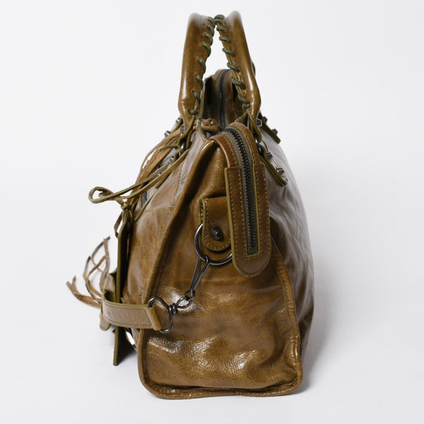 極美品 BALENCIAGA バレンシアガ ザ シティ ハンドバッグ 115748 カーキ オリーブ シルバー金具 中古 4a006918
