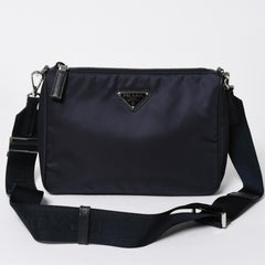 極美品 PRADA プラダ ショルダーバッグ トライアングルロゴ ナイロン レザー ネイビー シルバー金具 中古 4a006942