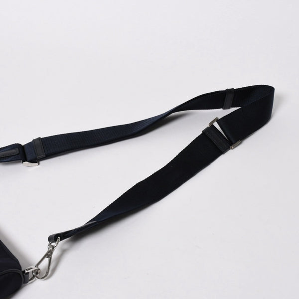 極美品 PRADA プラダ ショルダーバッグ トライアングルロゴ ナイロン レザー ネイビー シルバー金具 中古 4a006942