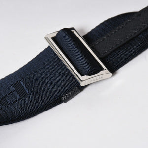 極美品 PRADA プラダ ショルダーバッグ トライアングルロゴ ナイロン レザー ネイビー シルバー金具 中古 4a006942