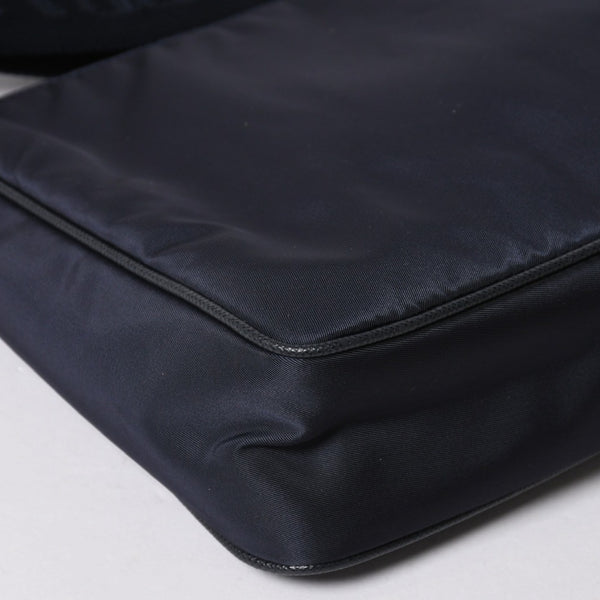 極美品 PRADA プラダ ショルダーバッグ トライアングルロゴ ナイロン レザー ネイビー シルバー金具 中古 4a006942
