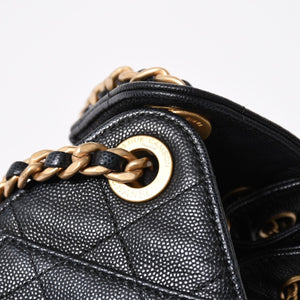 新品同様 CHANEL シャネル CHANEL 25 ミディアム チェーンワンショルダーバッグ AS5311 ココマーク キャビアスキン ブラック 中古 4a006936