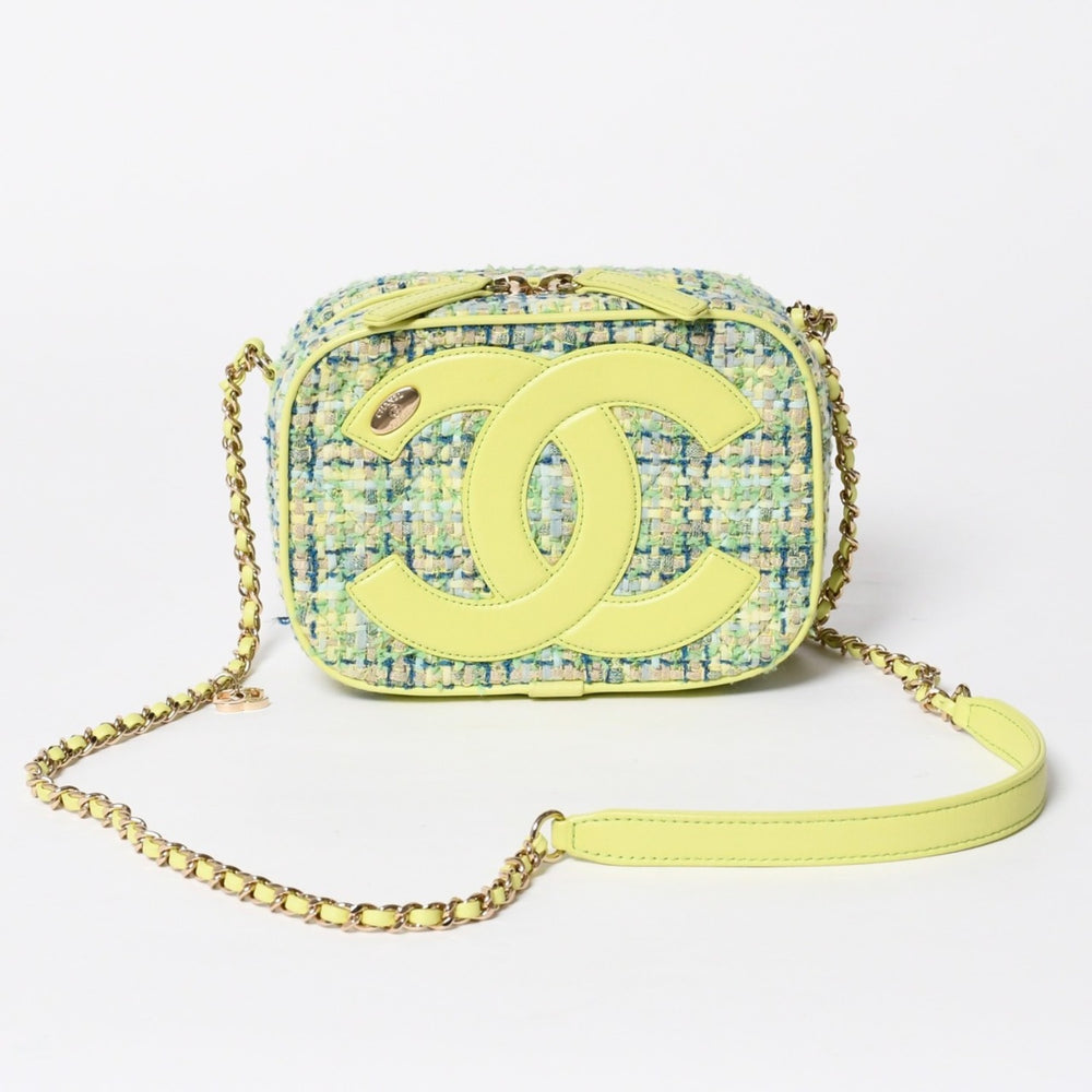 極美品 CHANEL シャネル CC Mania スモールカメラバッグ 27番台 ココマーク ライムグリーン マルチカラー ツイード ラムスキン ゴールド金具 中古 4a006953