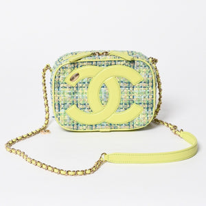 極美品 CHANEL シャネル CC Mania スモールカメラバッグ 27番台 ココマーク ライムグリーン マルチカラー ツイード ラムスキン ゴールド金具 中古 4a006953