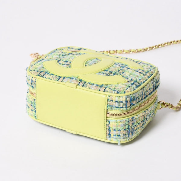 極美品 CHANEL シャネル CC Mania スモールカメラバッグ 27番台 ココマーク ライムグリーン マルチカラー ツイード ラムスキン ゴールド金具 中古 4a006953