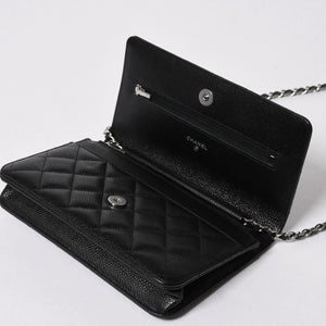 新品同様品 CHANEL シャネル マトラッセ チェーンウォレット キャビアスキン ランダム番台 ブラック シルバー金具 中古 4a006955