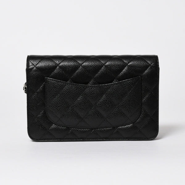 新品同様品 CHANEL シャネル マトラッセ チェーンウォレット キャビアスキン ランダム番台 ブラック シルバー金具 中古 4a006955