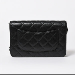 新品同様品 CHANEL シャネル 財布 マトラッセ クラシック チェーンウォレット ランダム番台 キャビアスキン ココマーク ブラック 中古 4a006950