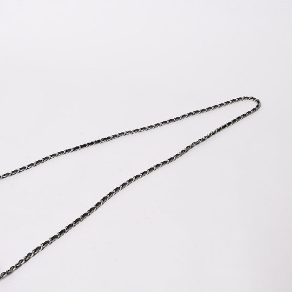 新品同様品 CHANEL シャネル マトラッセ チェーンウォレット キャビアスキン ランダム番台 ブラック シルバー金具 中古 4a006955