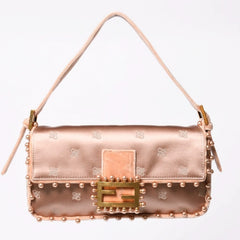 極美品 FENDI フェンディ バゲット 1997 マンマバケット ショルダーバッグ 8BR792 パール シルクサテン ベルベット ライトピンク ゴールド金具 中古 4a006962