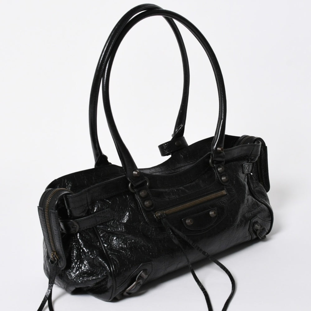 極美品 BALENCIAGA バレンシアガ ル シティ イーストウェスト トートバッグ 845704 ショルダーバッグ 現行モデル ブラック ブロンズ金具 中古 4a006964