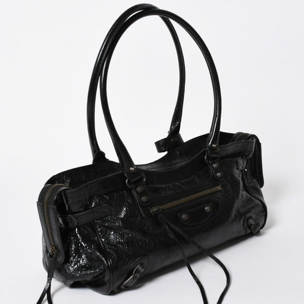 極美品 BALENCIAGA バレンシアガ ル シティ イーストウェスト トートバッグ 845704 ショルダーバッグ 現行モデル ブラック ブロンズ金具 中古 4a006964