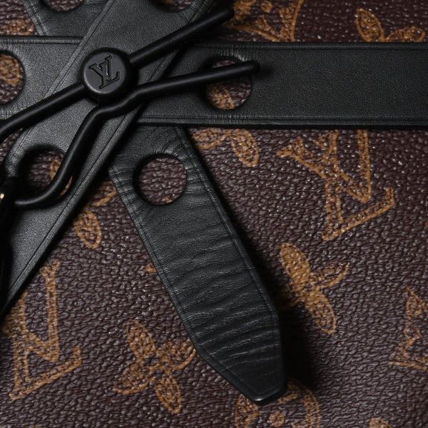 新品同様 LOUIS VUITTON ルイヴィトン ホイール ボックス ショルダーバッグ M59706 モノグラムキャンバス カーフレザー マッドブラック金具 中古 4a007198