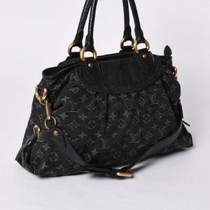Very good condition LOUIS VUITTON Neocavy MM handbag M95351 Monogram Denim Black 2WAY Gold hardware Used 4a001010