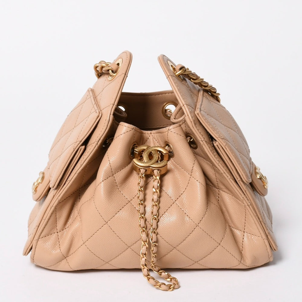 新品同様 CHANEL シャネル CHANEL25 チェーンショルダーバッグ T4K8XNHK ランダム番台 キャビアスキン ベージュ シャンパンゴールド金具 中古 4a006992