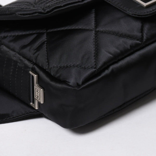 極美品 CHANEL シャネル スポーツライン ウエストバッグ 10番台 ココマーク ナイロン ブラック マットシルバー金具 中古 4a006984