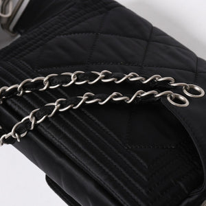 極美品 CHANEL シャネル スポーツライン ウエストバッグ 10番台 ココマーク ナイロン ブラック マットシルバー金具 中古 4a006984