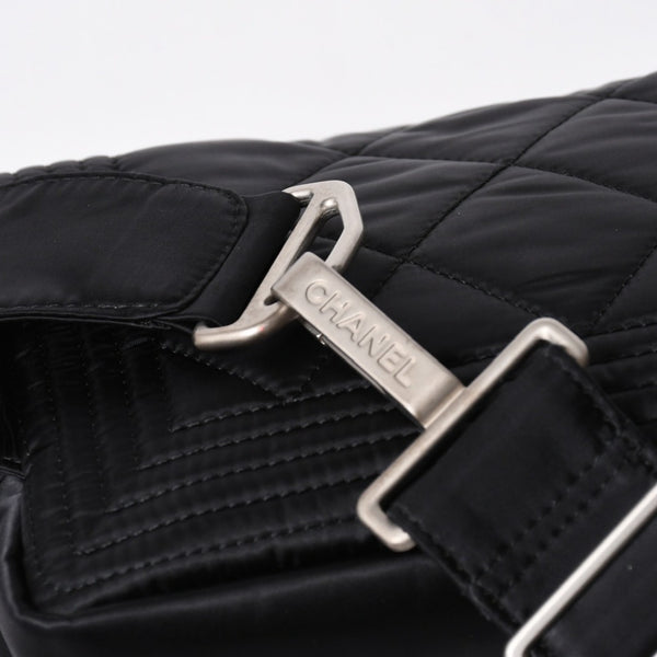 極美品 CHANEL シャネル スポーツライン ウエストバッグ 10番台 ココマーク ナイロン ブラック マットシルバー金具 中古 4a006984