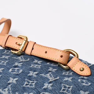 新品同様品 LOUIS VUITTON ルイヴィトン サックアドGM リュック バックパック M95056 モノグラムデニム ブルー ゴールド金具 中古 4a006973