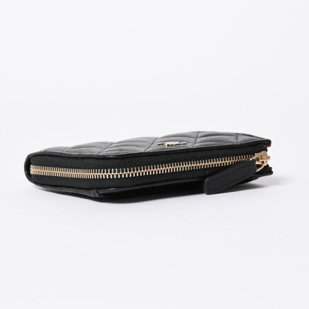 新品同様 CHANEL シャネル マトラッセ コンパクトウォレット コインケース ランダム番台 キャビアスキン ブラック ゴールド金具 中古 4a006721