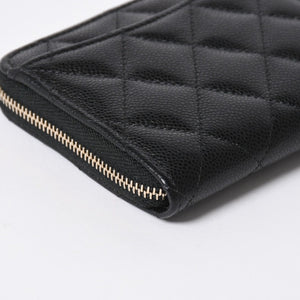 新品同様 CHANEL シャネル マトラッセ コンパクトウォレット コインケース ランダム番台 キャビアスキン ブラック ゴールド金具 中古 4a006721