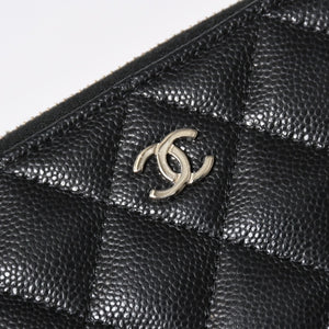 新品同様 CHANEL シャネル マトラッセ コンパクトウォレット コインケース ランダム番台 キャビアスキン ブラック ゴールド金具 中古 4a006721