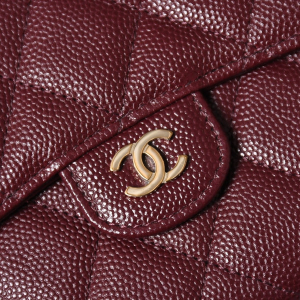 新品同様 CHANEL シャネル コンパクトウォレット 三つ折り財布 31番台 ココマーク キャビアスキン ボルドー 中古 4a006718