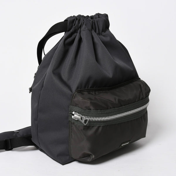 新品未使用 sacai サカイ Pocket Knapsack ポケット ナップサック リュック バックパック 26-01169S カーキ 中古 4a007473