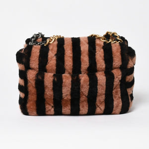 新品同様品 CHANEL シャネル19 Wチェーンバッグ AS5149 ランダム番台 ココマーク ストライプ シアリングファー フラップ 中古 4a006949