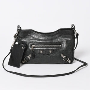 極美品 BALENCIAGA バレンシアガ Giant Hip ジャイアント ヒップ ショルダーバッグ 237203 レザー ブラック シルバー金具 中古 4a007016