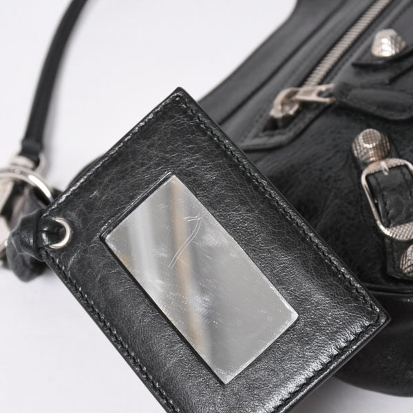 極美品 BALENCIAGA バレンシアガ Giant Hip ジャイアント ヒップ ショルダーバッグ 237203 レザー ブラック シルバー金具 中古 4a007016