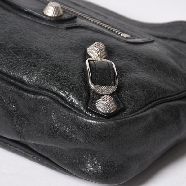 極美品 BALENCIAGA バレンシアガ Giant Hip ジャイアント ヒップ ショルダーバッグ 237203 レザー ブラック シルバー金具 中古 4a007016