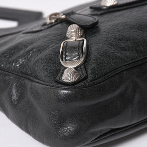極美品 BALENCIAGA バレンシアガ Giant Hip ジャイアント ヒップ ショルダーバッグ 237203 レザー ブラック シルバー金具 中古 4a007016