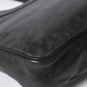 極美品 BALENCIAGA バレンシアガ Giant Hip ジャイアント ヒップ ショルダーバッグ 237203 レザー ブラック シルバー金具 中古 4a007016