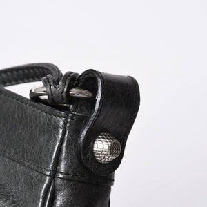 極美品 BALENCIAGA バレンシアガ Giant Hip ジャイアント ヒップ ショルダーバッグ 237203 レザー ブラック シルバー金具 中古 4a007016
