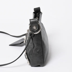 極美品 BALENCIAGA バレンシアガ Giant Hip ジャイアント ヒップ ショルダーバッグ 237203 レザー ブラック シルバー金具 中古 4a007016