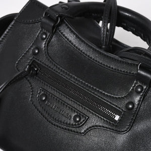 極美品 BALENCIAGA バレンシアガ 2WAY ハンドバッグ ショルダーバッグ ネオ クラシック シティXS 696495 ブラック シルバー金具 中古 4a007018